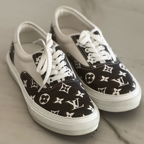 LN Louis Vuitton Trocadero Richelieu Sneaker - worn 1x - Mens size 6 - HTF! - Picture 4 of 6